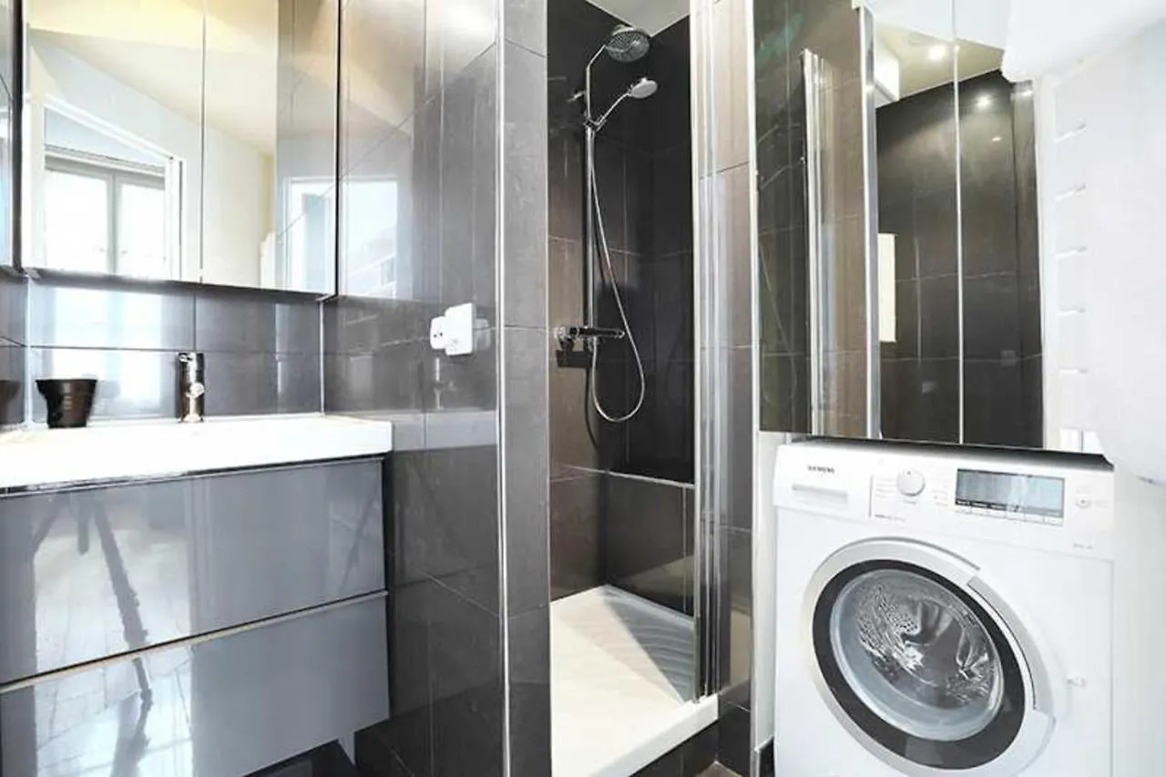 Apartment Marais Paris